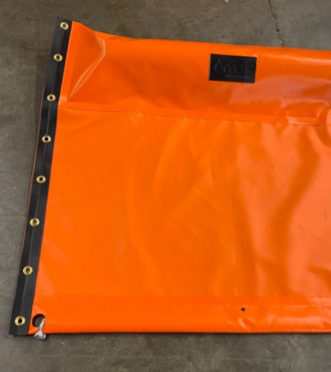 turbidity curtains in water