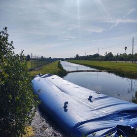 sandless flood bags