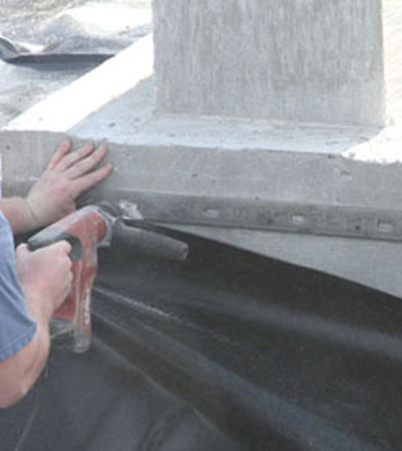 Cistern liner installation
