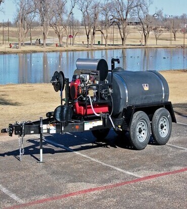 550 gallon hot pressure washer trailer