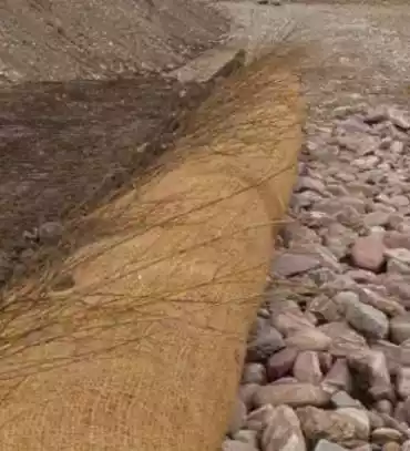 coconut coir logs and blankets