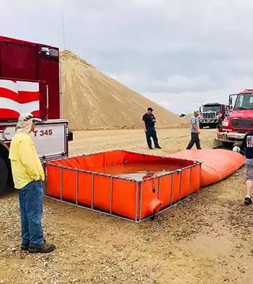 folding frame tanks