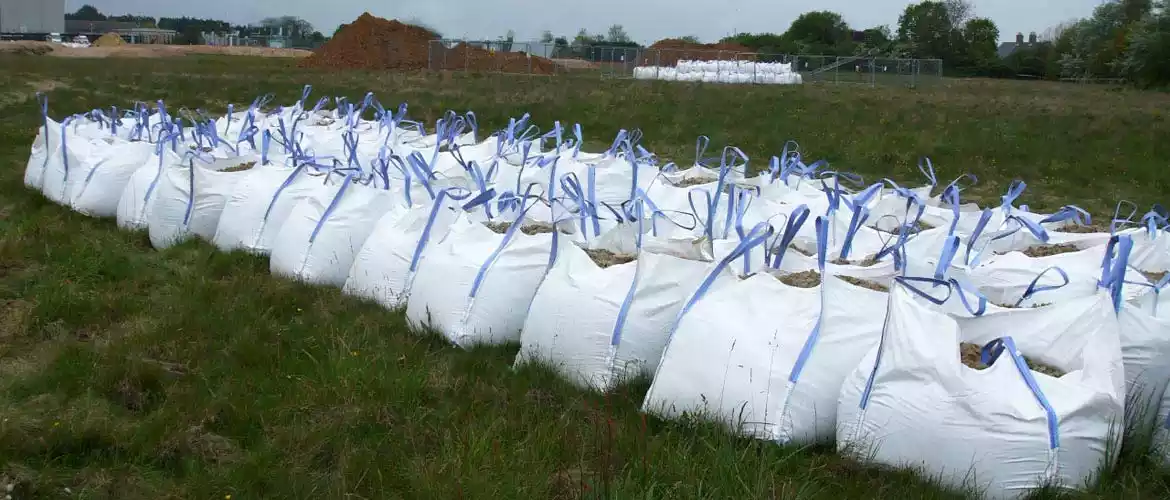 Bulk bags with sand